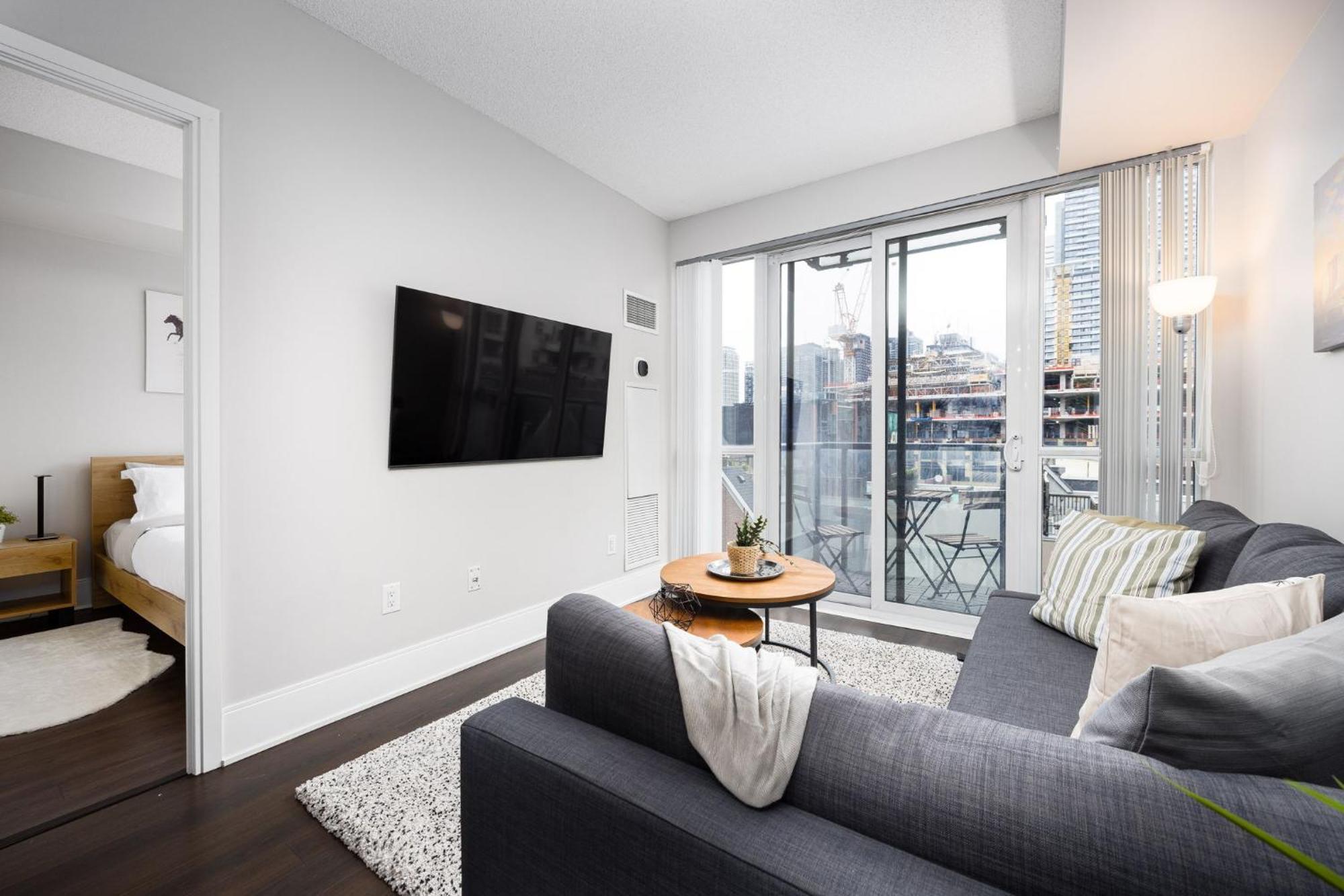 Dwtn Condo Near Cn Tower! W/ Free Parking Toronto Eksteriør bilde